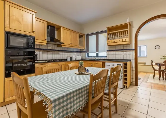 Maisonette Filled With Maltese Charm In The South Of Malta Case de vacanță Marsaskala